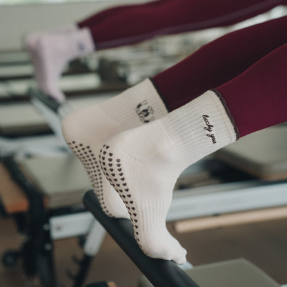 Charm Grip Socks - Cream